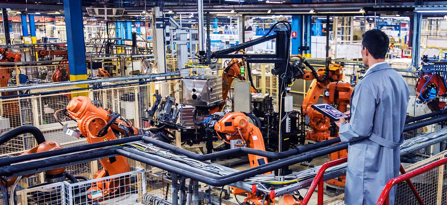 View of Manufacturing Floor> Operational Optimization> Dassault Systèmes® 